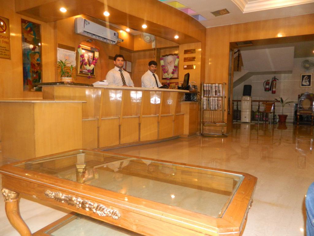 辛格国际酒店 德里 外观 照片